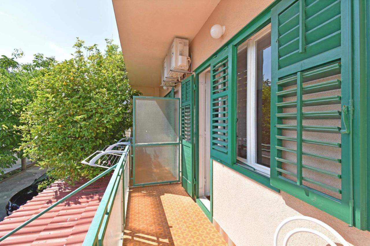 Rooms Borka Tučepi Εξωτερικό φωτογραφία